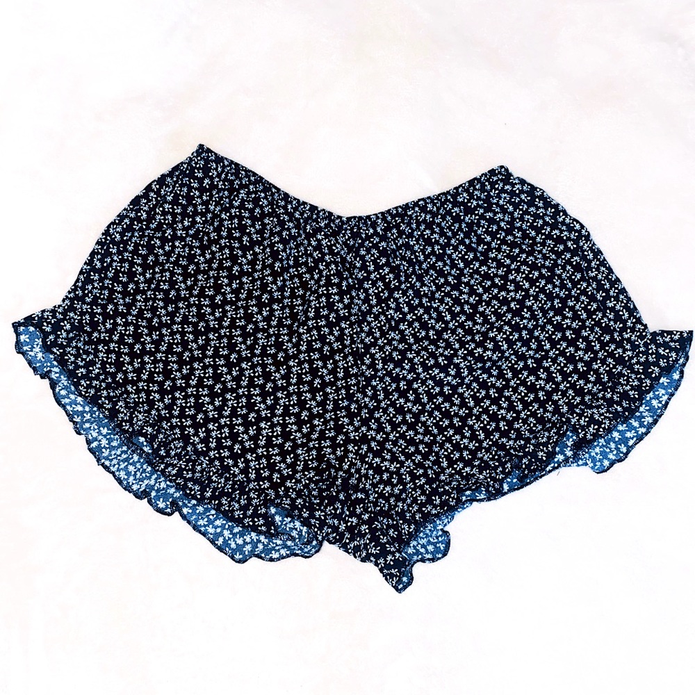 Brandy Melville cute shorts